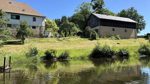 Fischteich hinter dem Vierseithof - 