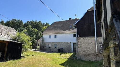 Hofraum / Innenhof - 6 Zimmer Bauernhaus, Landhaus in Oberlauterbach