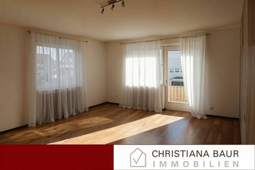 Wohnzimmer - GROSSZÜGIG IN BELIEBTER LAGE: 4-Zi-Whg. in Balingen