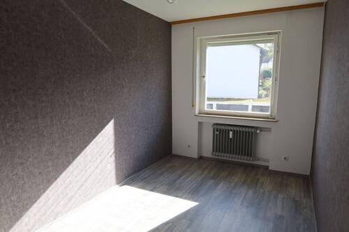 Kinderzimmer - Etagenwohnung mit 90,00 m² in Balingen zur Miete