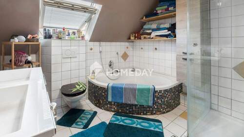 1. OG Badezimmer 1 - 