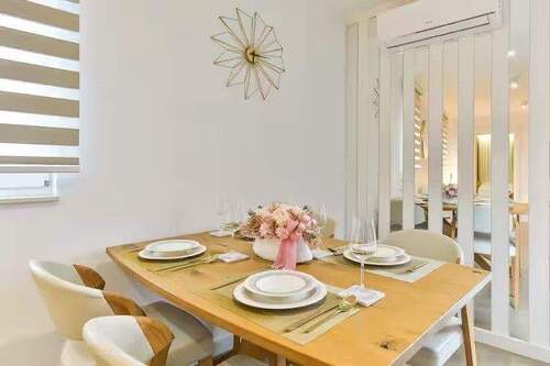 Charmanter Essbereich mit hellem und freundlichem Wohngefühl - 