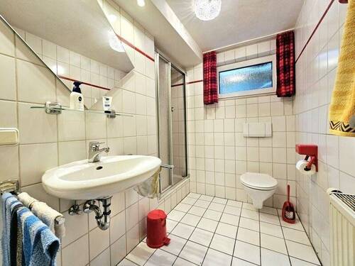 Bad Kellergeschoss - 