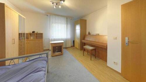 13_zusätzliches Schlafzimmer - 