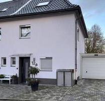 Modernisiertes Einfamilienhaus mit Gartenidylle in Herne