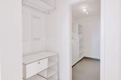 Garderobe und HWR - 