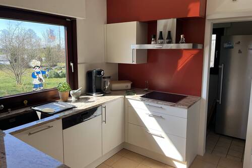 Küche mit Speisekammer - 