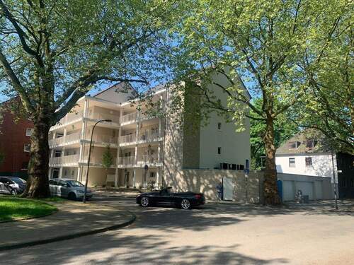 Objektansicht - Neubau für Senioren, mit möglicher Betreuung. Garten, Terasse.