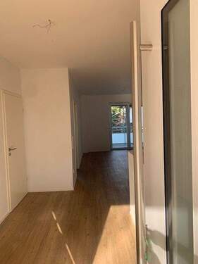 Wohnung Blick vom Eingang.jpg - 2 Zimmer Etagenwohnung in Herne