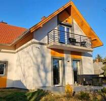 Familienhaus in gutem Zustand. - 364.000,00&nbsp;EUR Kaufpreis, ca.&nbsp; 160,00&nbsp;m&sup2;&nbsp;Wohnfl&auml;che in Gyenesdiás (PLZ: 8315)