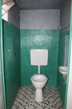 WC.JPG - 