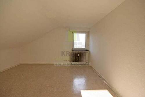 Wohnzimmer - 2 Zimmer Etagenwohnung in Heidelberg