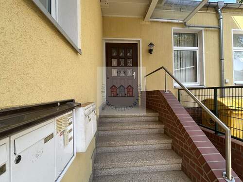 Eingang - Mehrfamilienhaus, Wohnhaus mit 412,00 m² in Zwickau zum Kaufen