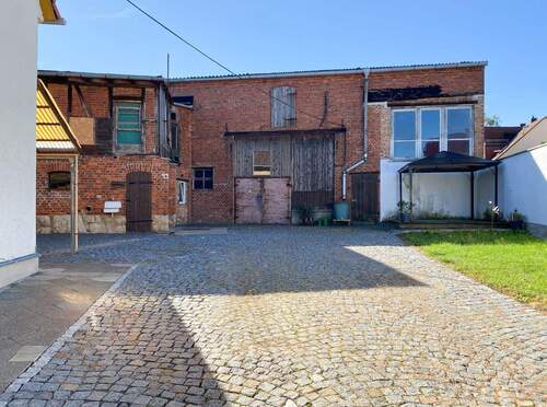 Scheune - Einfamilienhaus mit 135,00 m² in Apolda zum Kaufen