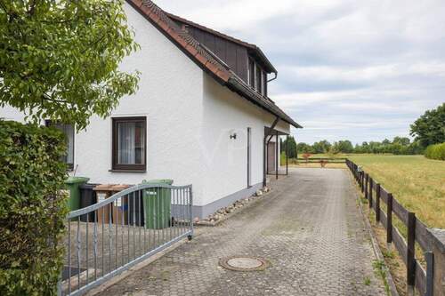 Außenansicht - Einfahrt - 