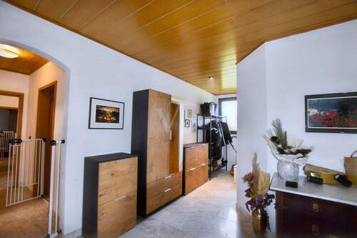 Eingangsbereich - 4 Zimmer Etagenwohnung in Ansbach / Elpersdorf bei Ansbach