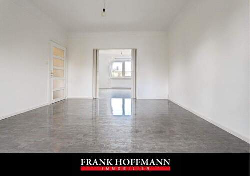 M2432 Titelbild - Modern und großzügig geschnittene Wohnung mit Südbalkon in ruhiger Lage in Barmbek-Süd.