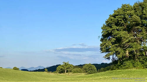 Weitblick vorm Haus - 3 Zimmer Etagenwohnung zum Kaufen in Weyarn