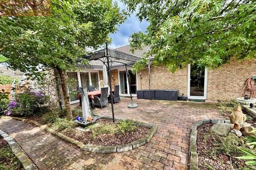 Schöne Terrasse - Energieeffizientes Zuhause - 499.000,00&nbsp;EUR Kaufpreis, ca.&nbsp; 135,00&nbsp;m&sup2;&nbsp;Wohnfl&auml;che