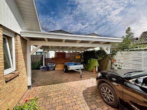 Carport - 4 Zimmer Bungalow in Burgwedel