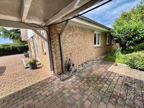 Hausansicht - Bungalow mit 135,00 m&sup2; in Burgwedel zum Kaufen