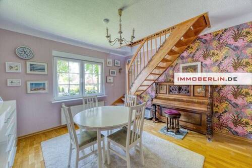 3 - 4 Zimmer Einfamilienhaus in Falkensee