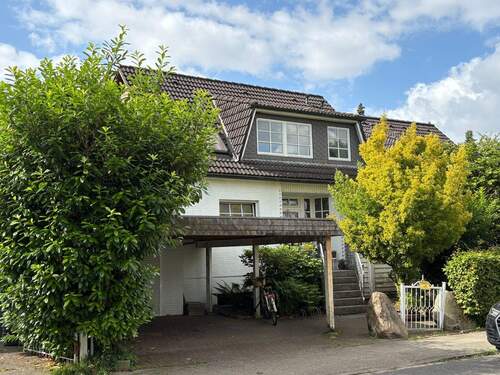 Ansicht - Ein- bis Zweifamilienhaus in Hamburg Bramfeld (Sanierungsbedürftig)