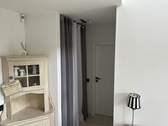 Flur unten mit Garderobe - 