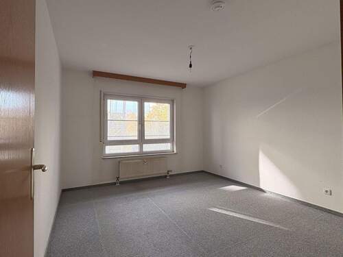 Schlafzimmer - Etagenwohnung mit 86,60 m&sup2; in Frankfurt am Main zum Kaufen