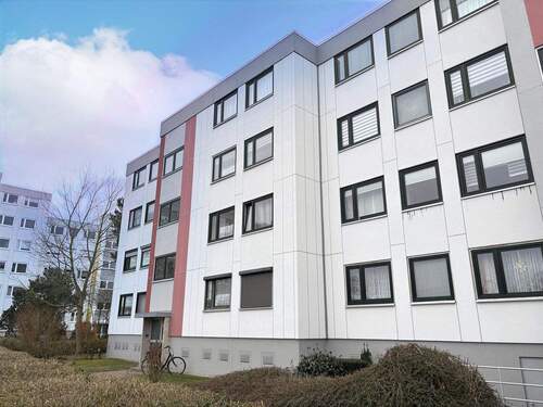 Außenansicht - 3 Zimmer Etagenwohnung zum Kaufen in Isernhagen