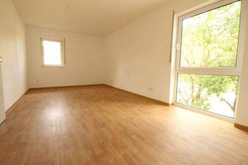 Schlafzimmer 1 - 3 Zimmer Etagenwohnung in Solms