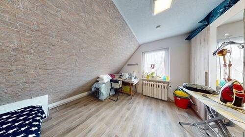 Zimmer 1 im Dachgeschoss - 