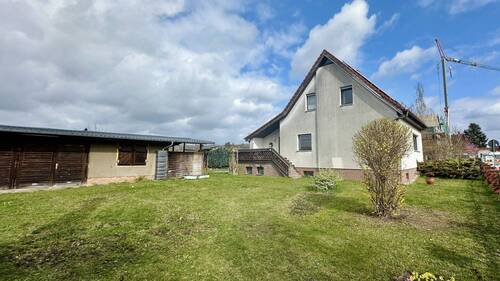 Frontalansicht - Einfamilienhaus mit 115,00 m&sup2; in Dresden zum Kaufen