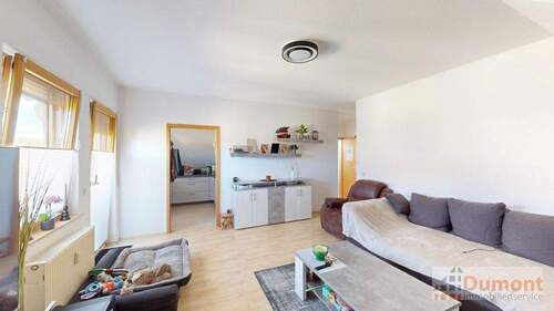 Wohnzimmer - 3 Zimmer Etagenwohnung zur Miete in Braunsbedra