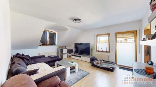 Wohnzimmer - 3 Zimmer Etagenwohnung in Braunsbedra