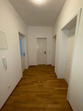 Eingangsbereich - Etagenwohnung mit 59,00 m&sup2; in Leipzig zum Kaufen