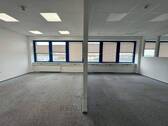1.jpg - Helles 67 m² Büro 