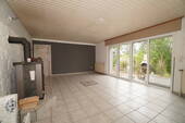 Wohn-Esszimmer EG mit Terrasse - 5 Zimmer Mehrfamilienhaus, Wohnhaus zum Kaufen in Gütersloh / Hollen