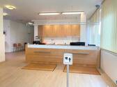 Empfang - Moderne Praxis- oder Bürofläche: 414 m² in Top-Lage & TG-Stellplätzen