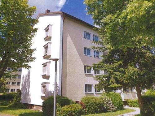 Kurzer Fußweg zum Eingang - 