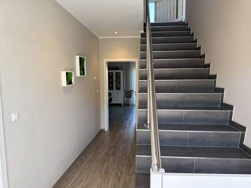 Eingangsbereich / Diele - 5 Zimmer Einfamilienhaus in Hochdonn