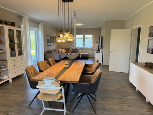 Wohn- und Esszimmer - 