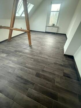 Fliesen fertig WZ .jpeg - Etagenwohnung mit 132,00 m&sup2; in Greiz zur Miete