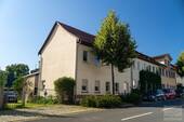 Wohnhaus mit Einfahrtstor - Einfamilienhaus mit 136,20 m² in Saalfeld/Saale zum Kaufen