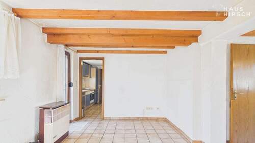 Wohnzimmer 1 - Einfamilienhaus mit 104,00 m&sup2; in Reutlingen zum Kaufen