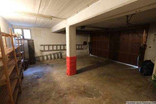 Übergroße Garage - 