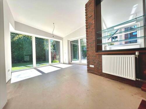 Bodentiefe Fenster bringen Licht und sehen toll aus - 