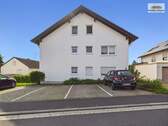 03_Komfortabel: Garage und Außenstellplatz im Preis enthalten - 3 Zimmer Etagenwohnung in Alzenau