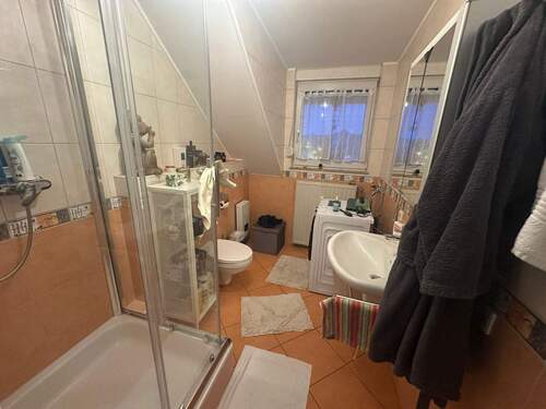 tempImageQVKa3v.jpg - 