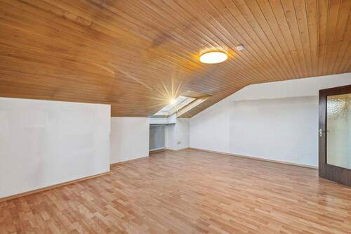 Wohn- und Essbereich - 3 Zimmer Etagenwohnung zum Kaufen in Neutraubling